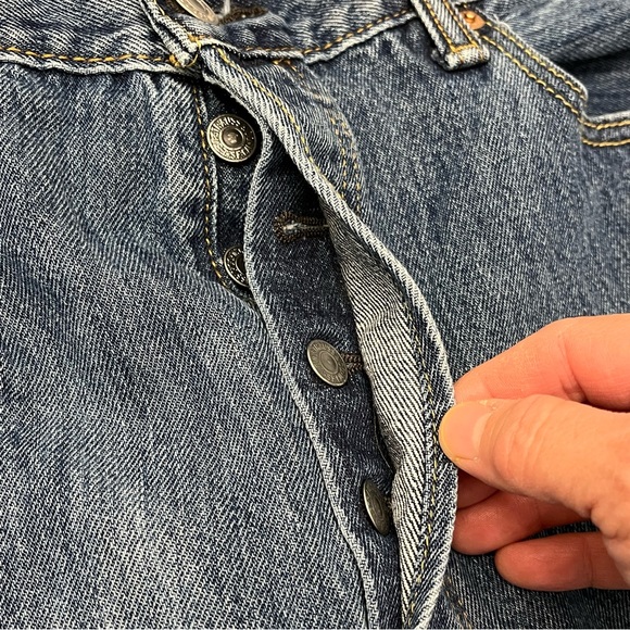 Levis Mens 501 Button Fly Denim Blue Jean W36 Raw Hem Cut Bottoms Red Tab - Picture 6 of 12